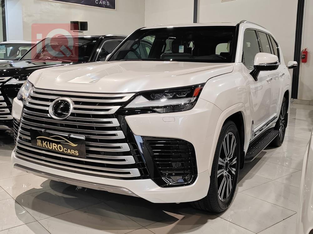 Lexus LX